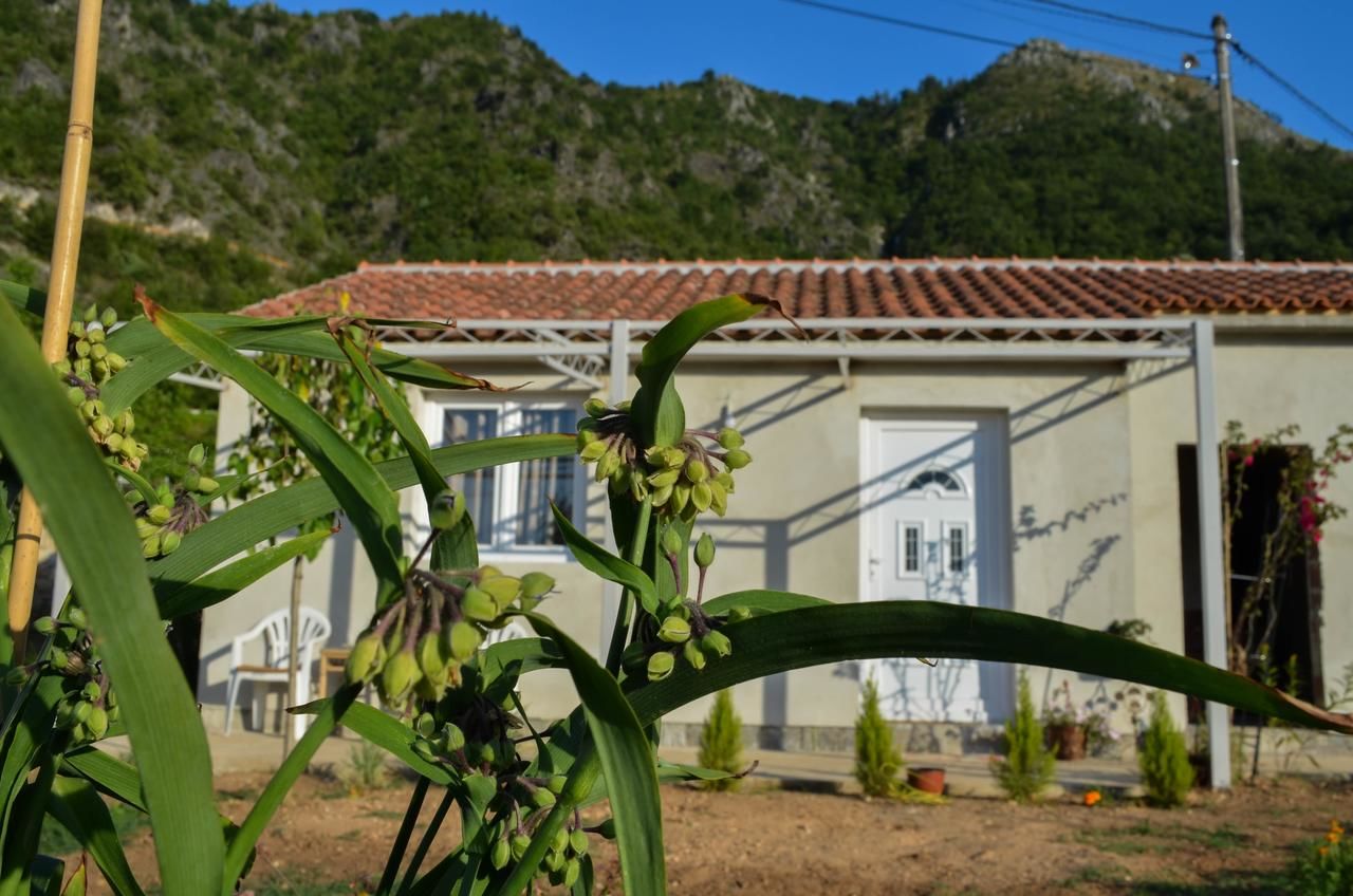 Дома для отпуска Sunlight Cottage Maya Вирпазар