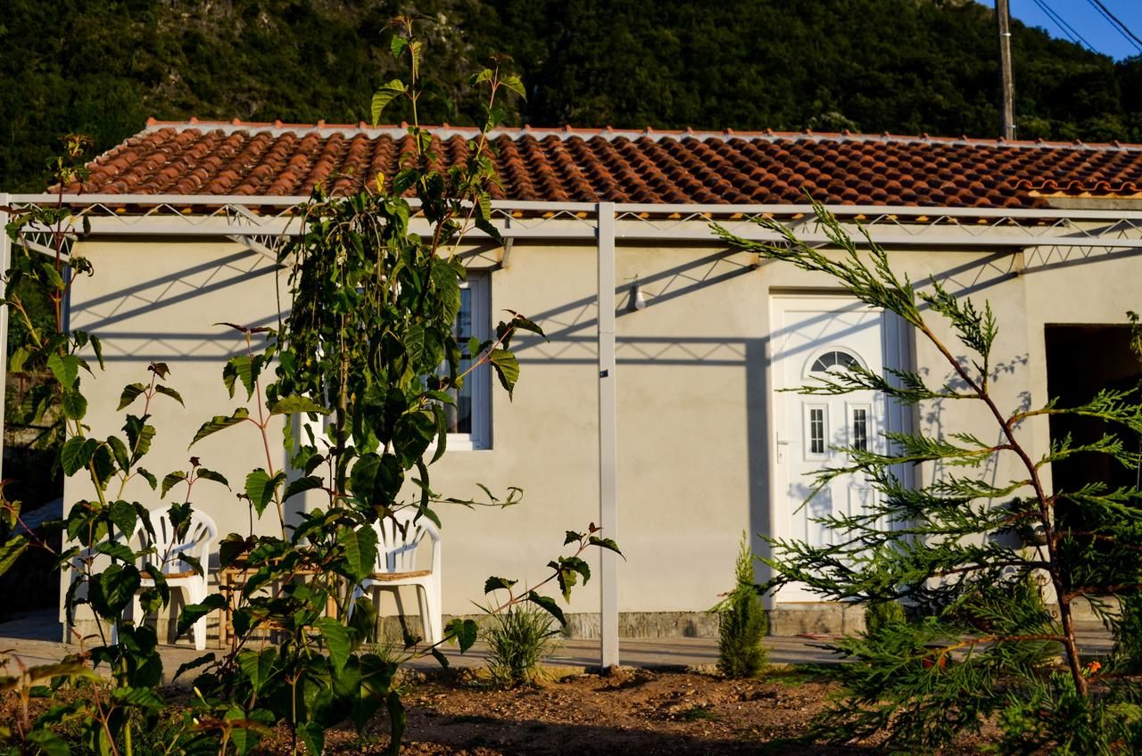 Дома для отпуска Sunlight Cottage Maya Вирпазар