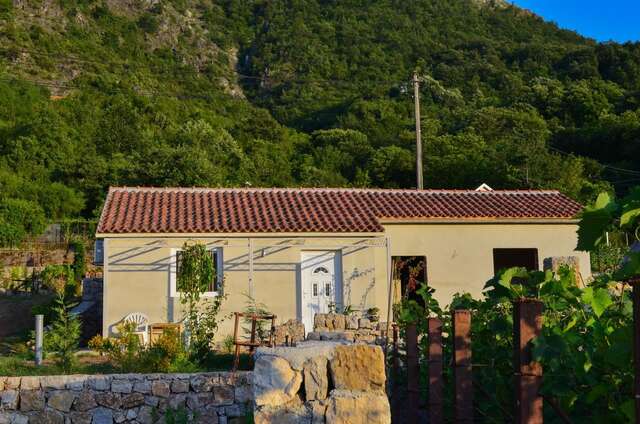 Дома для отпуска Sunlight Cottage Maya Вирпазар-31