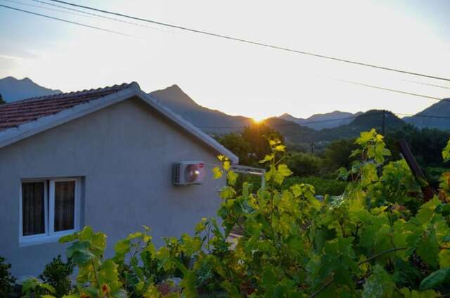 Дома для отпуска Sunlight Cottage Maya Вирпазар-52